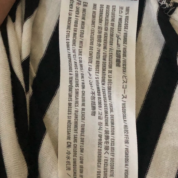 Hollister Long-sleeved Top - Picture 8 of 8